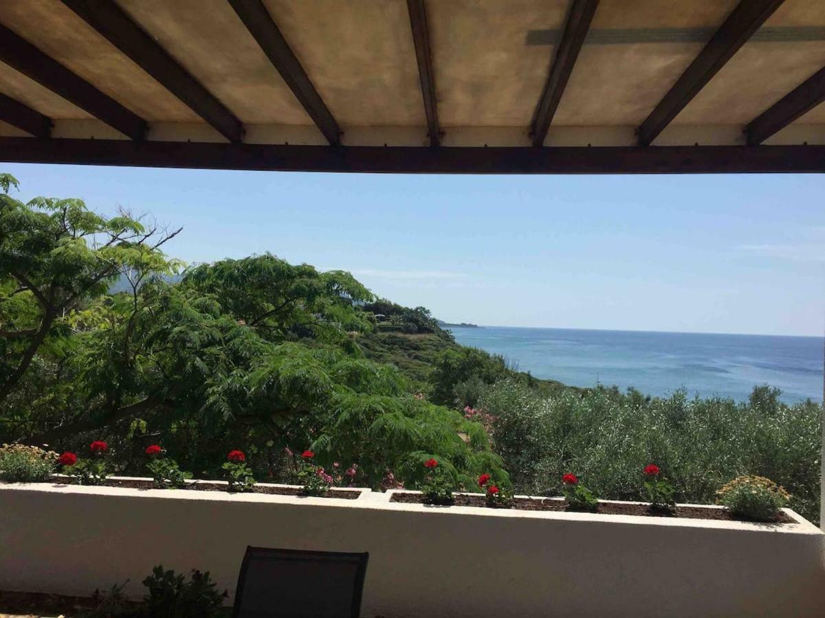 Seaside Vila Platanitis Екстериор снимка