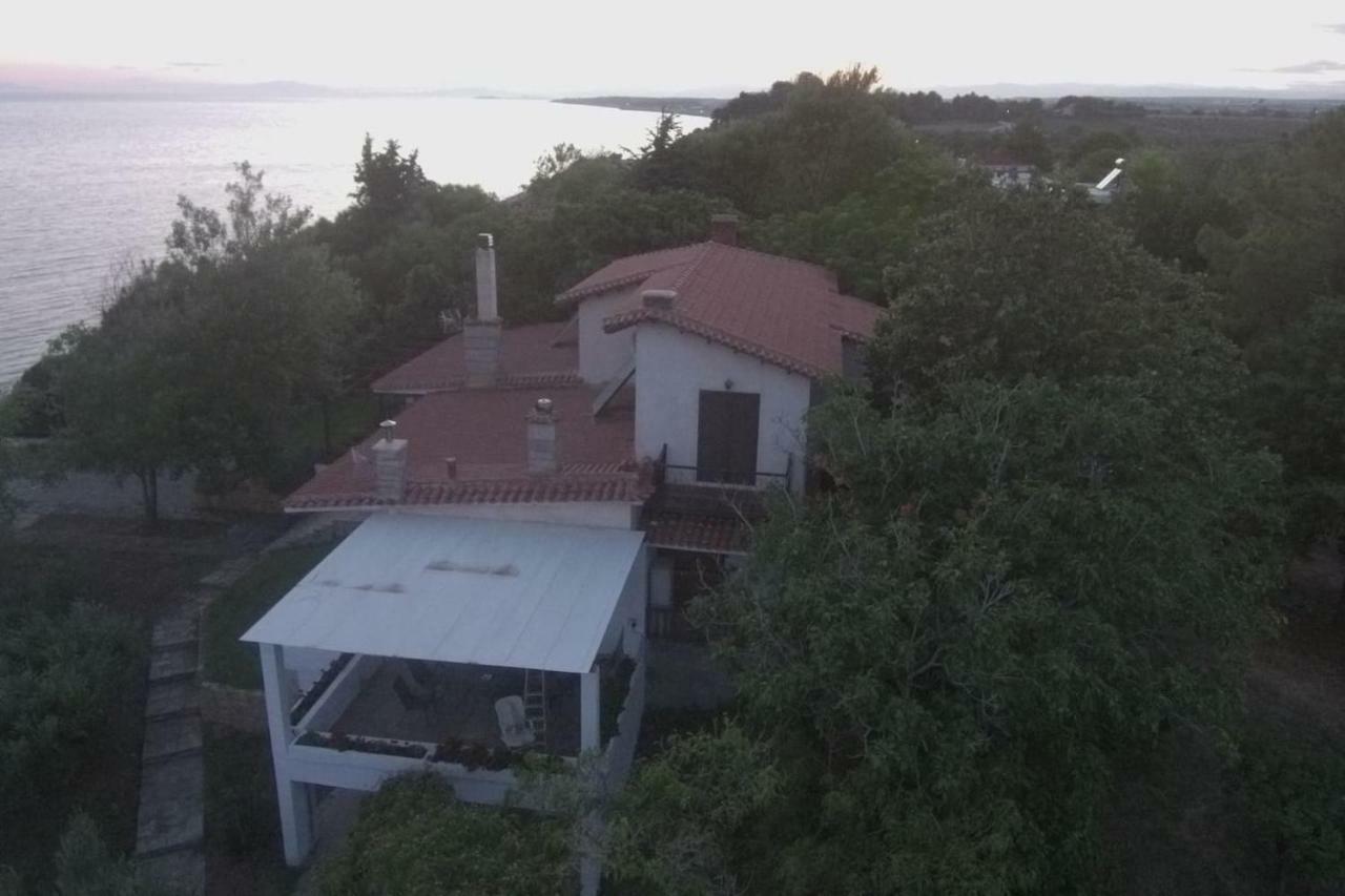 Seaside Vila Platanitis Екстериор снимка