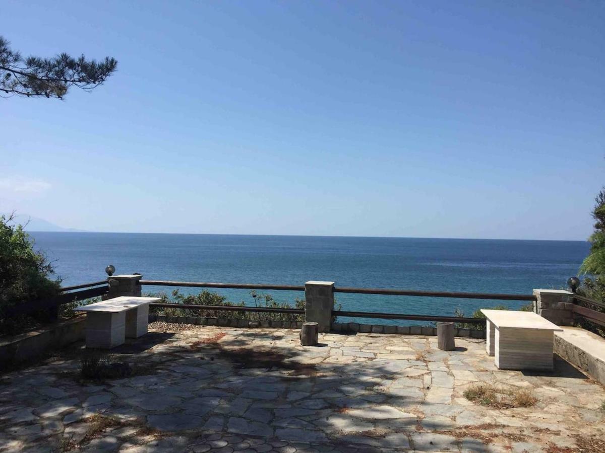 Seaside Vila Platanitis Екстериор снимка