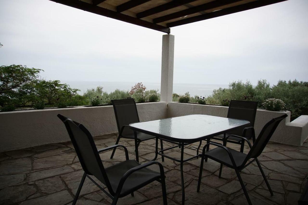 Seaside Vila Platanitis Екстериор снимка